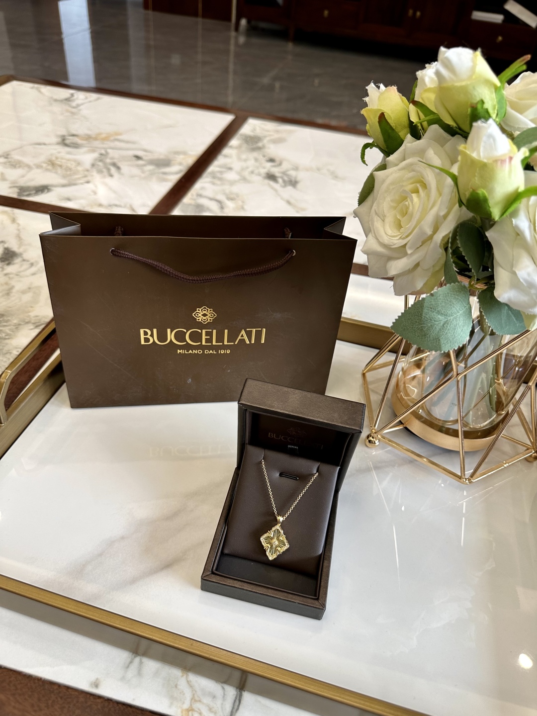 BUCCELLATI jewelry model 11